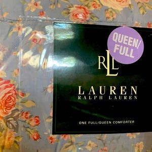 Ralph Lauren- brand new floral queen comforter
